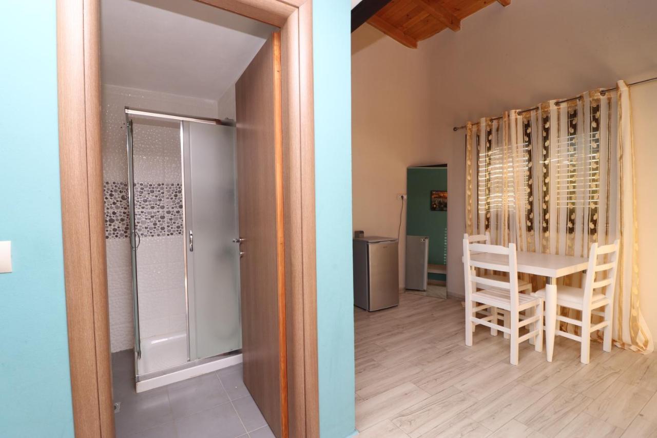 Vila Mateus Himare Exterior photo