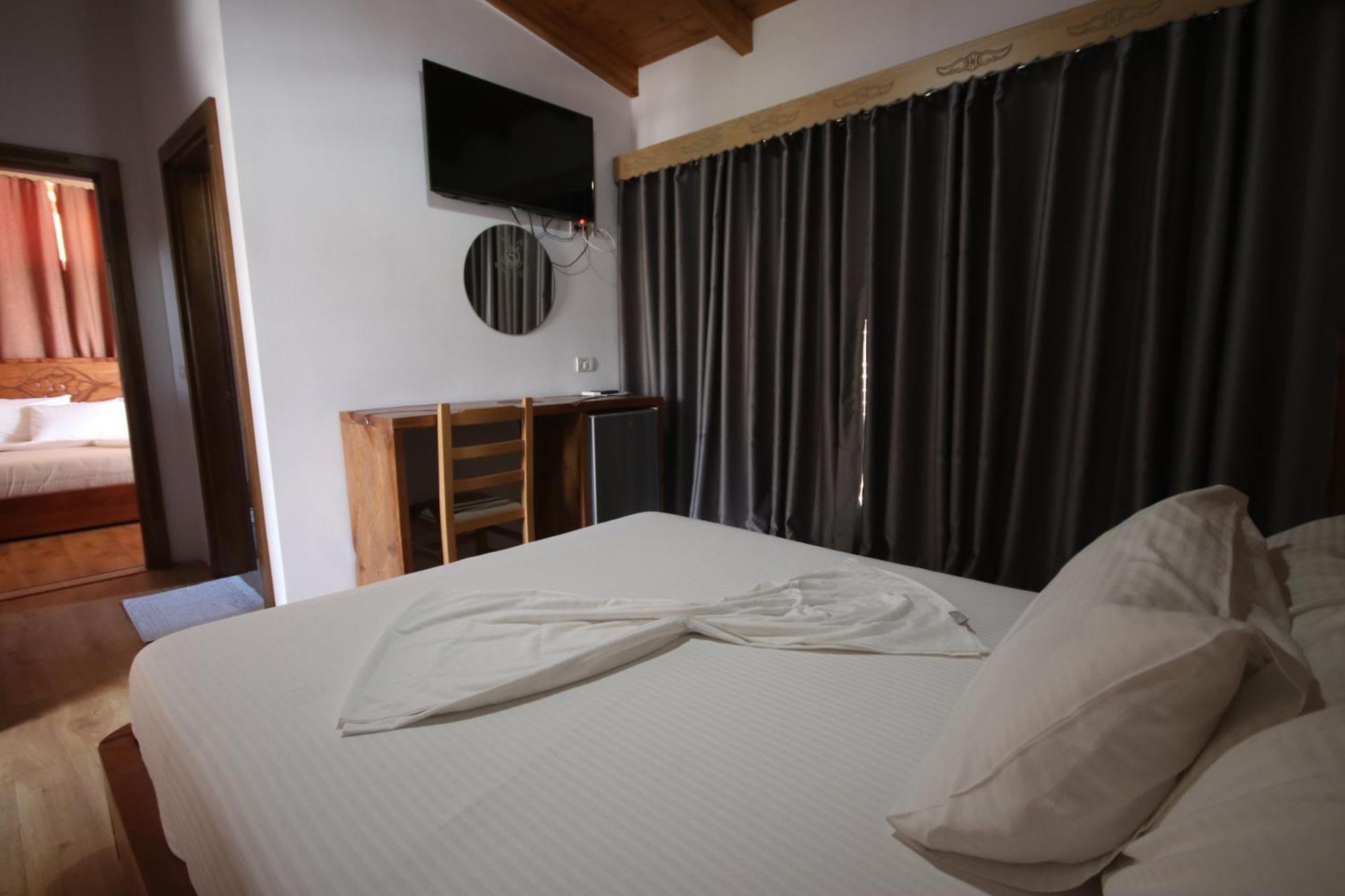 Vila Mateus Himare Exterior photo