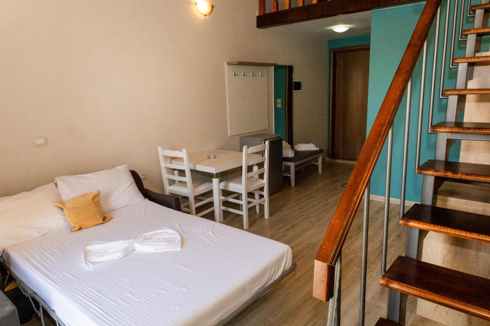 Vila Mateus Himare Exterior photo